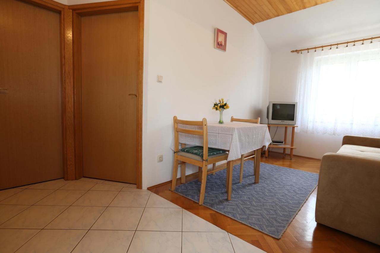 Apartments Nada Baška Eksteriør billede