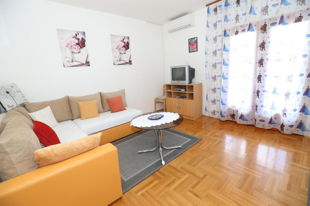 Apartments Nada Baška Eksteriør billede