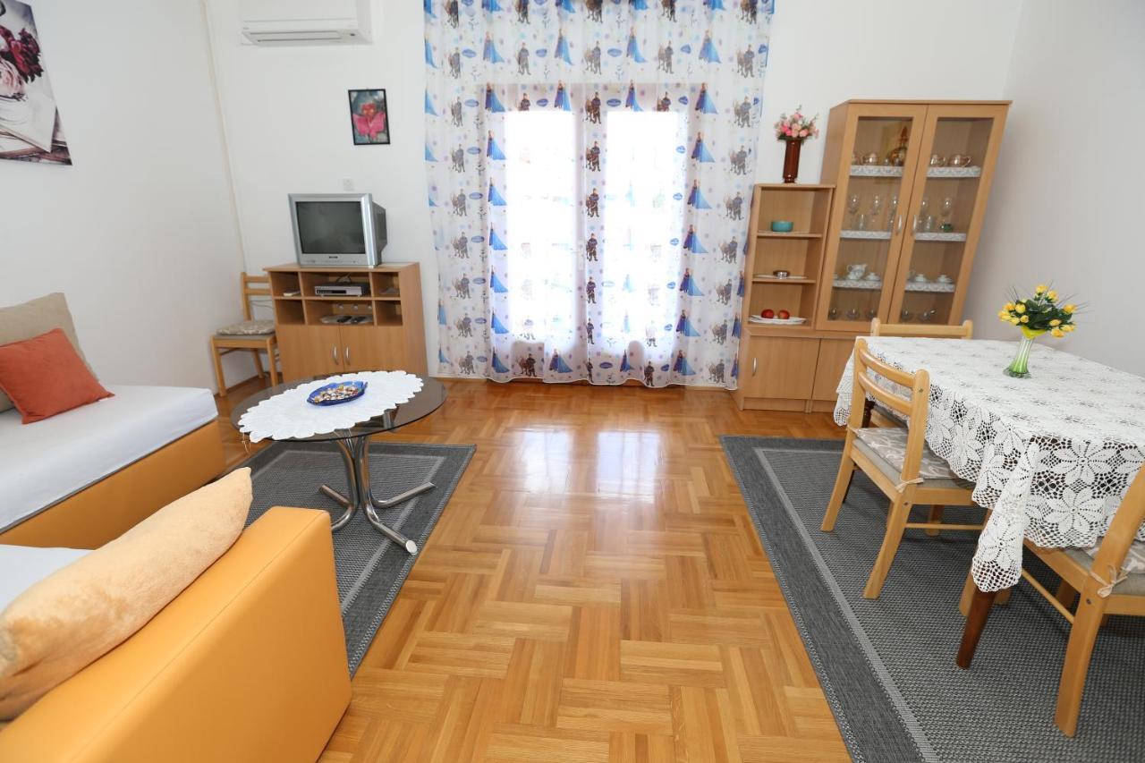 Apartments Nada Baška Eksteriør billede